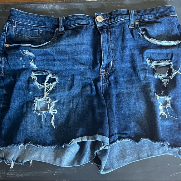 3 pairs Maurices Jean Shorts - Picture 2 of 3